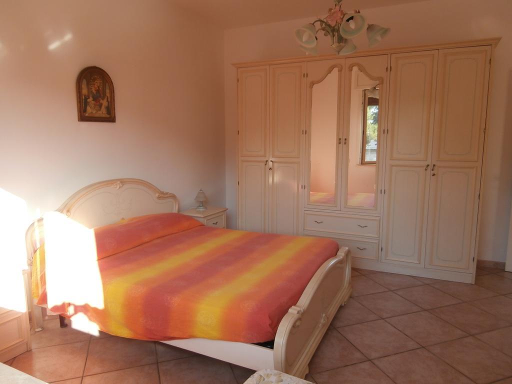 Villa Grandioso Sant Isidoro  Exteriör bild